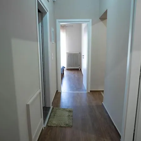 Apartment Cozy 2bd Near Old Town Of *